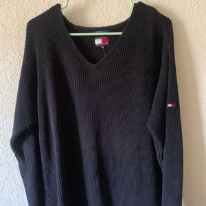 Vintage Navy blue Tommy Hilfiger vneck